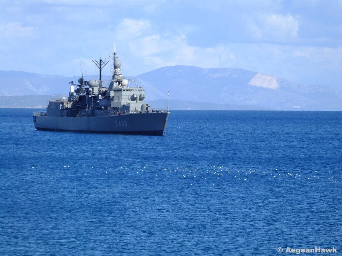 «ΘΕΜΙΣΤΟΚΛΗΣ» εναντίον της «στελθ» TCG Büyükada στο Αιγαίο – Γκριζάρουν την Κυπριακή ΑΟΖ οι Τούρκοι – Φεύγει η ΕΝΙ…;